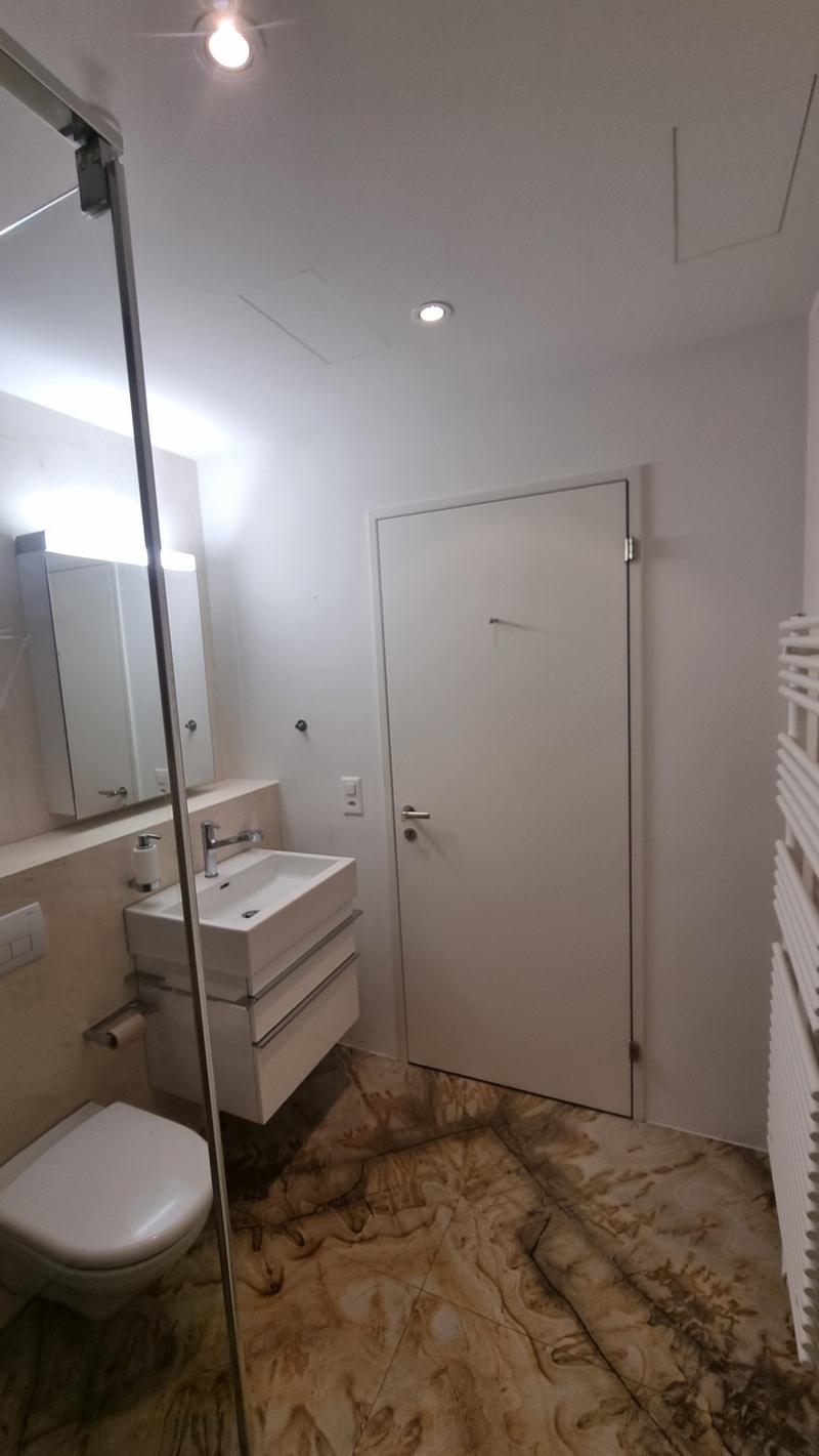 Premium 74m2 apartment with skyline view Hardturmpark Tower (13)