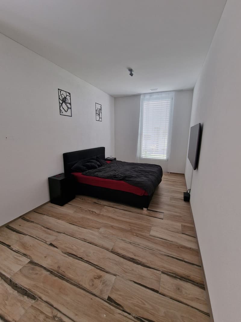 Moderne 4.4 Zimmerwohnung in Wohlen (4)