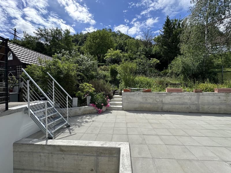 Frisch renovierte 3.5-Zimmer-Parterrewohnung mit Gartenzugang (11)