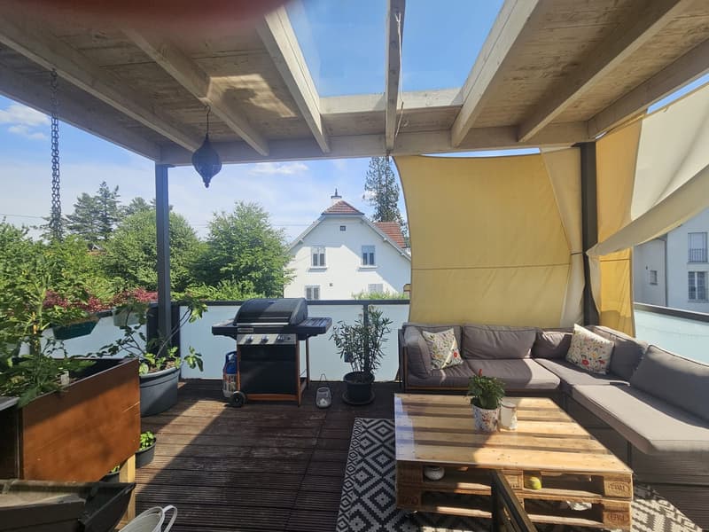 Moderne 3.5 Zimmer-Dachwohnung (4)