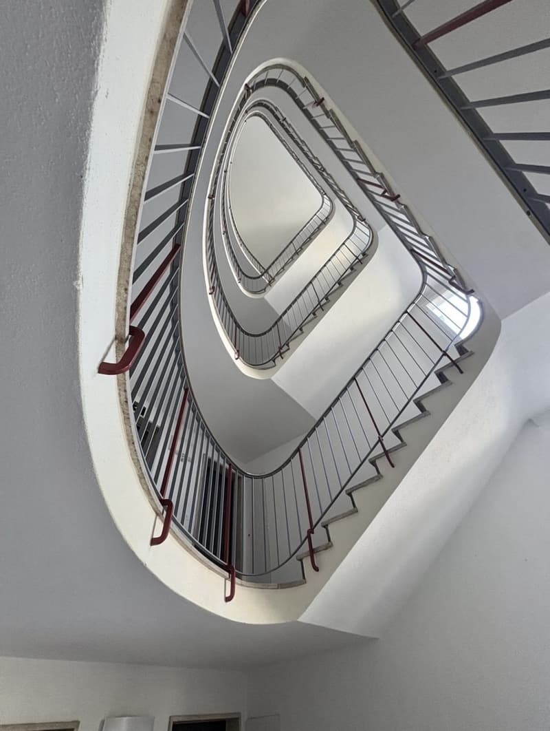 3.5Zi Wohnung (95qm) zentral im Seefeld (11)