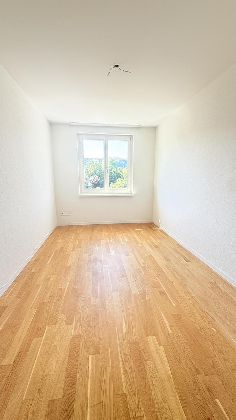 An ruhiger und sonniger Lage mit unverbaubarer Weitsicht ins Grüne (10)