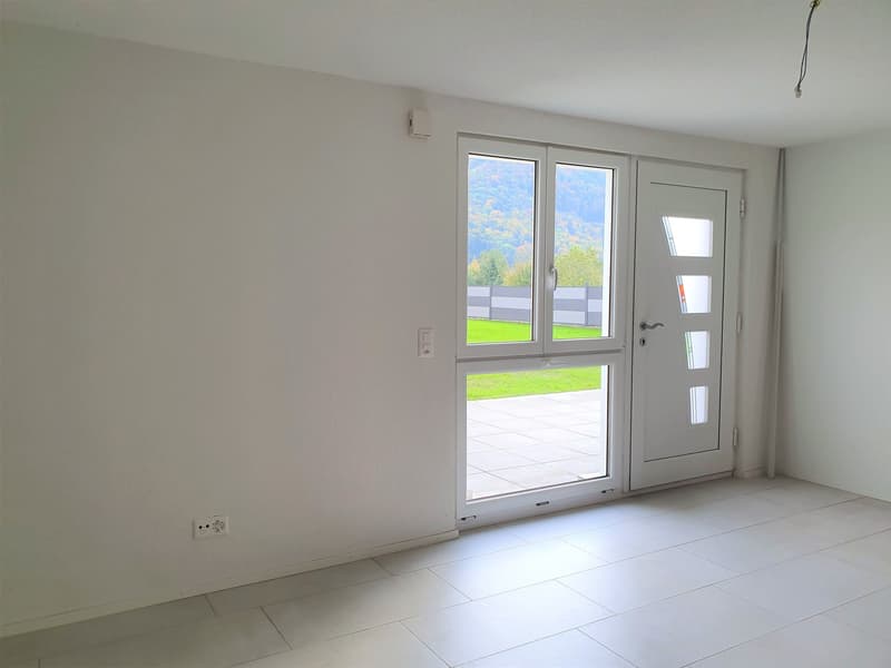 4.5 Zimmer wohnung mit Garten und Parkplatz CHF1930 inkl. Nebenkosten (11)