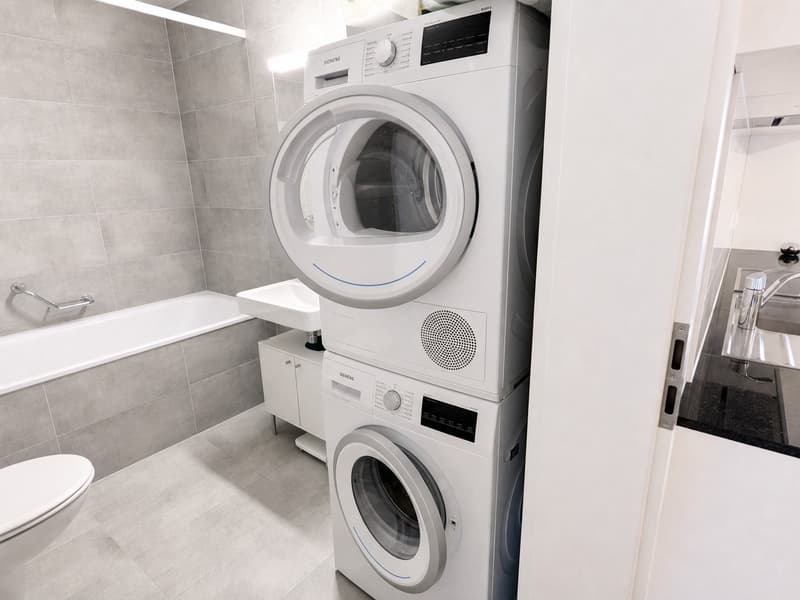Magnifique appartement moderne de 3,5 pièces avec loggia Fribourg Beaumont, disponible de suite. (7)