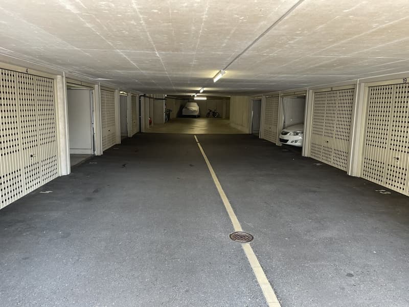 Charmante 2.5-Zimmer-Dachgeschosswohnung in Aeschi Ihr neues Zuhause zum Wohlfühlen (11)