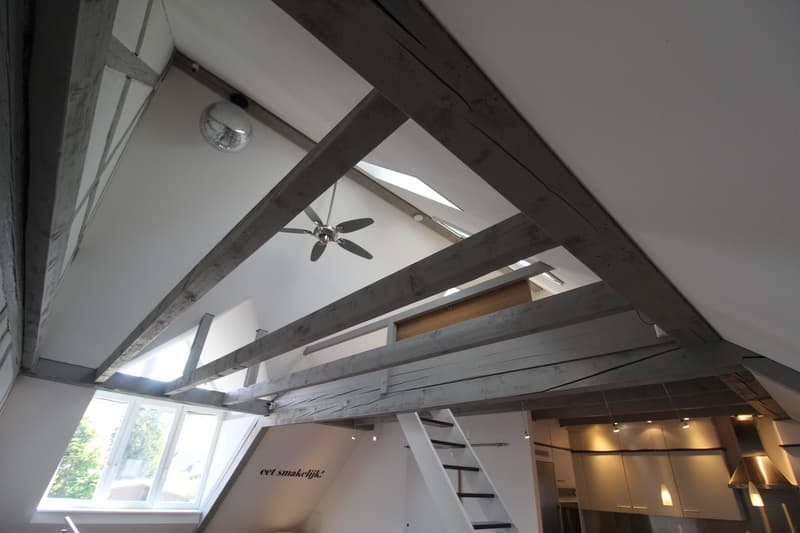 Aussergewöhnliche Loft-Maisonette mit Galerie stilvoll wohnen nähe See (5)