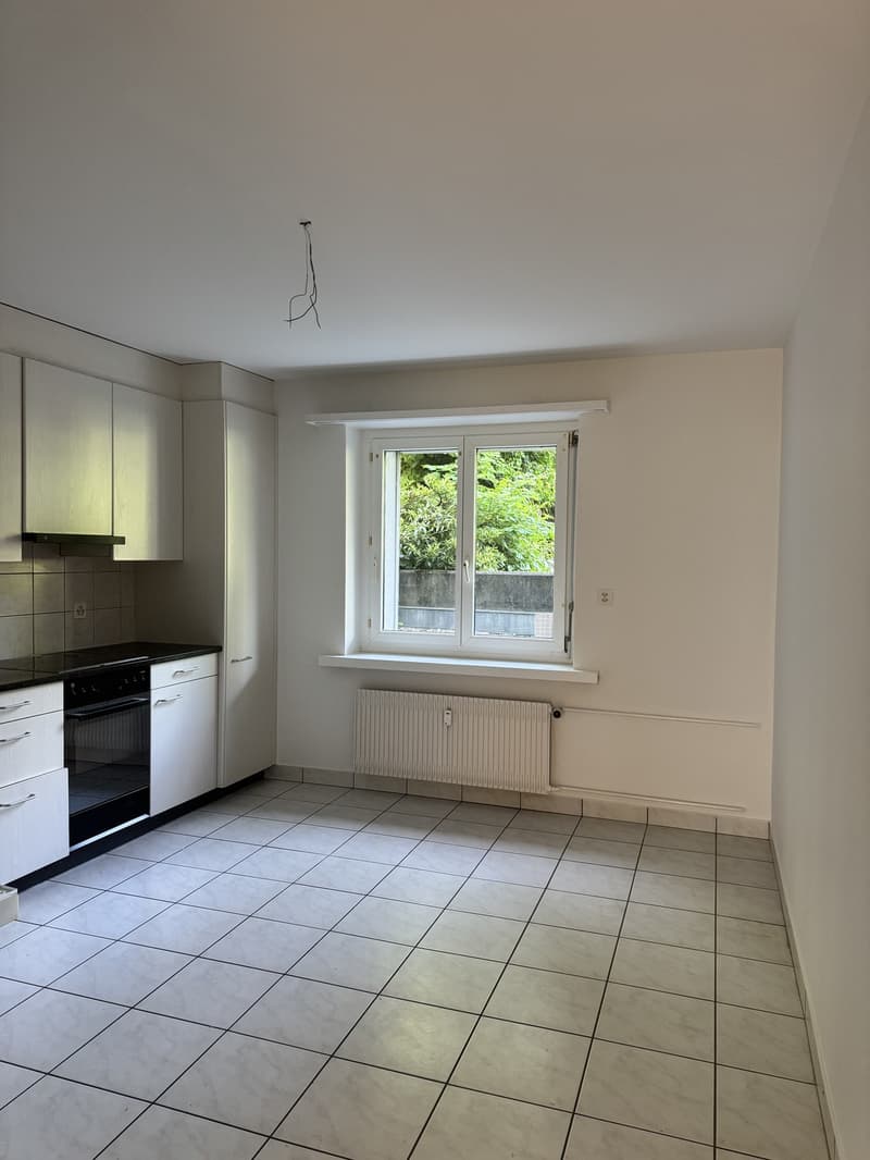 Geräumige 3-Zimmerwohnung im Zentrum von Binningen (7)