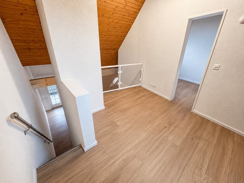 3.5 Zimmer Maisonettewohnung in Watt/Regensdorf mit 2 Parkplätzen (7)