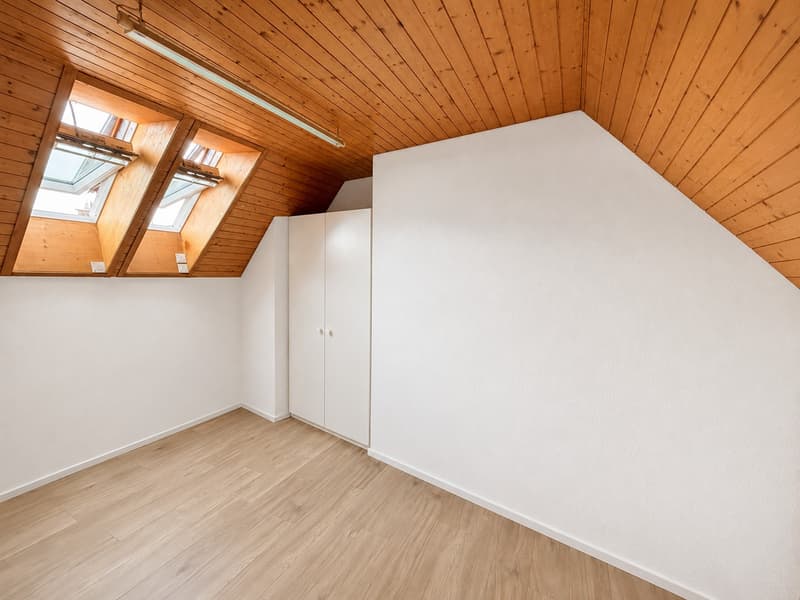3.5 Zimmer Maisonettewohnung in Watt/Regensdorf mit 2 Parkplätzen (8)