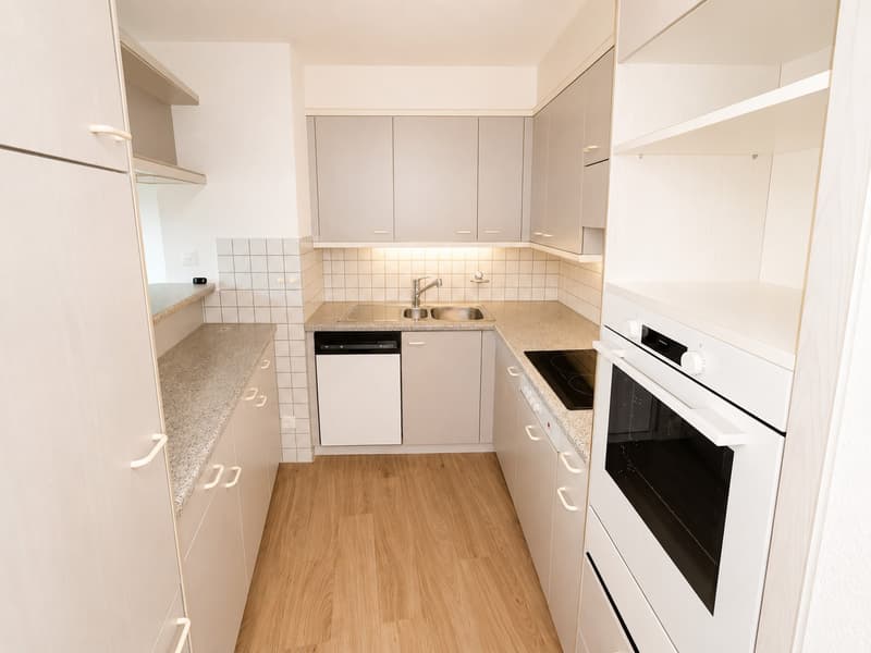 3.5 Zimmer Maisonettewohnung in Watt/Regensdorf mit 2 Parkplätzen (3)