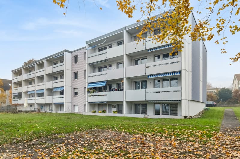 Attraktive Wohnung mit Balkon in ruhiger Lage in Bettlach (8)