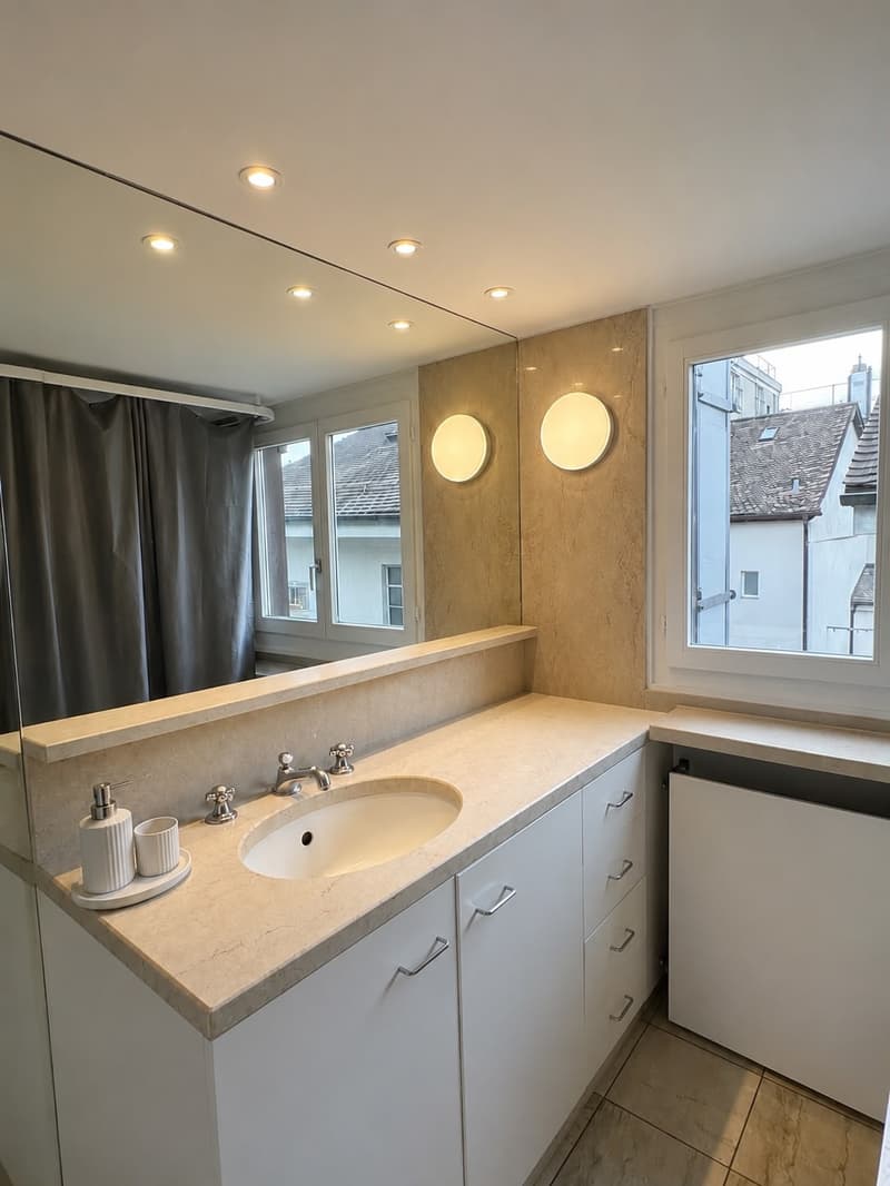 Unique Attic Duplex with Fireplace, Private Rooftop Terrace & River Views (Fully Furnished / Free Furniture!) (6)