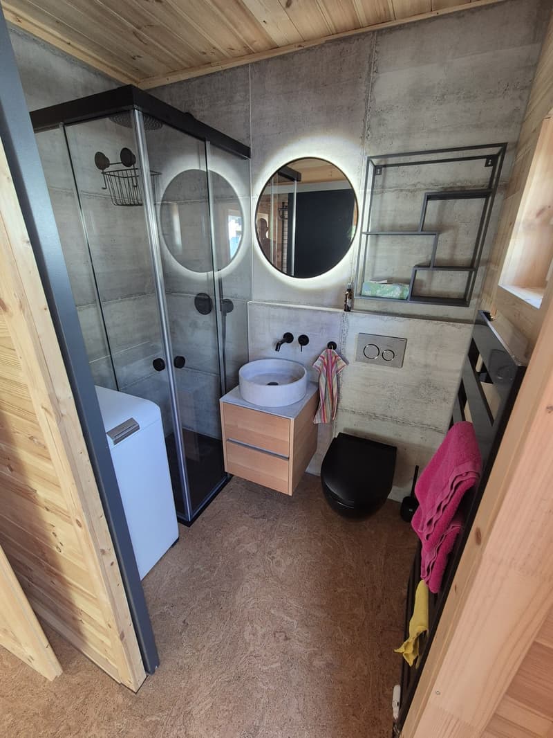 Erstvermietung  Modernes Tiny House für Menschen, die bewusst klein und stilvoll wohnen möchten (4)