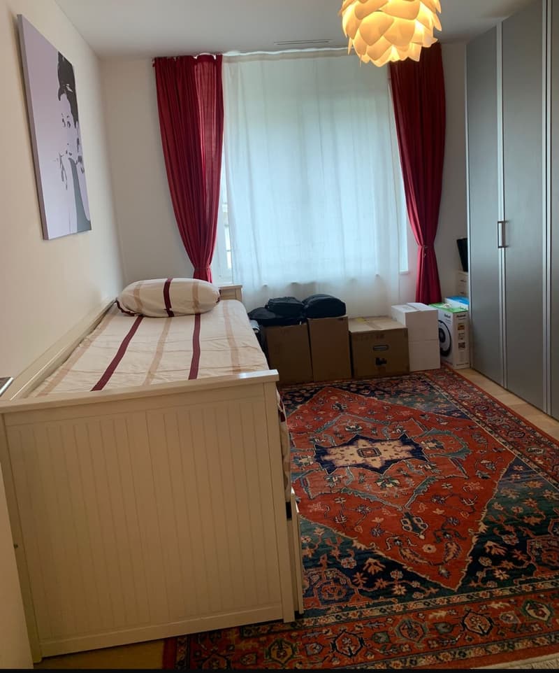 Second bedroom