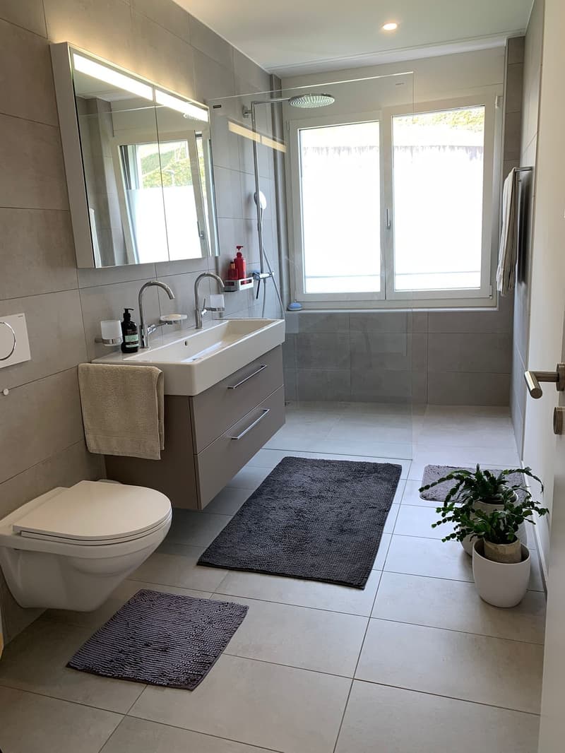 Second bathroom