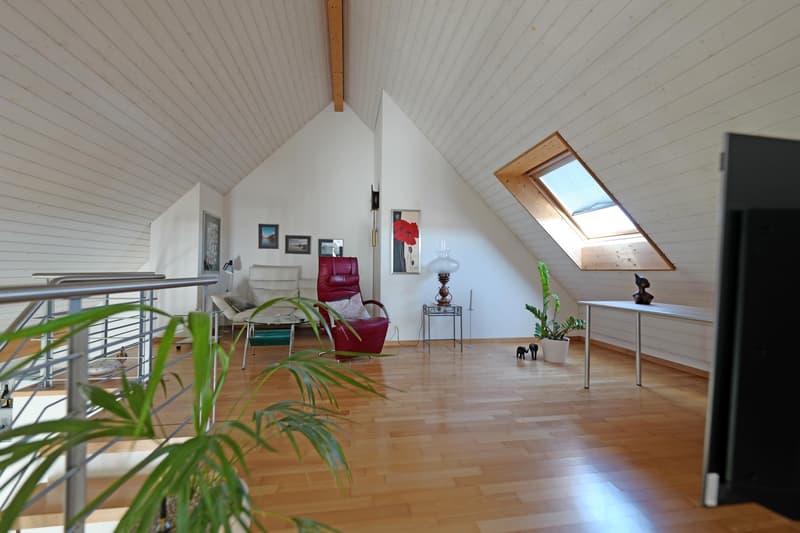 4.5-Zimmer-Duplex-Wohnung mit Wintergarten (13)