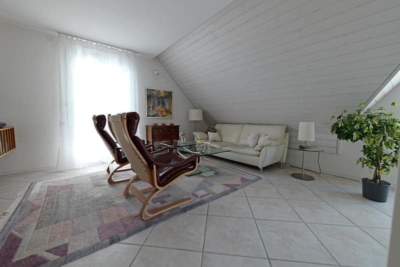 4.5-Zimmer-Duplex-Wohnung mit Wintergarten (6)