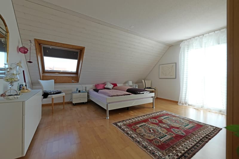 4.5-Zimmer-Duplex-Wohnung mit Wintergarten (12)