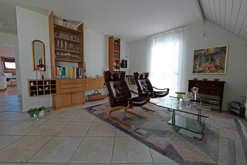 4.5-Zimmer-Duplex-Wohnung mit Wintergarten (5)