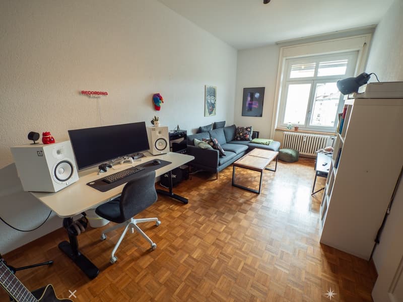 Charmante 4.5-Zimmer-Wohnung in Biel Zentrum (4)