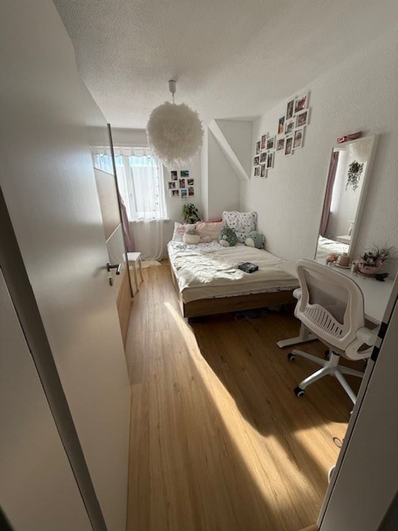 Helle 4.5-Zimmer-Wohnung mit Balkon in Winterthur  ab 01.Oktober 2026 verfügbar (5)