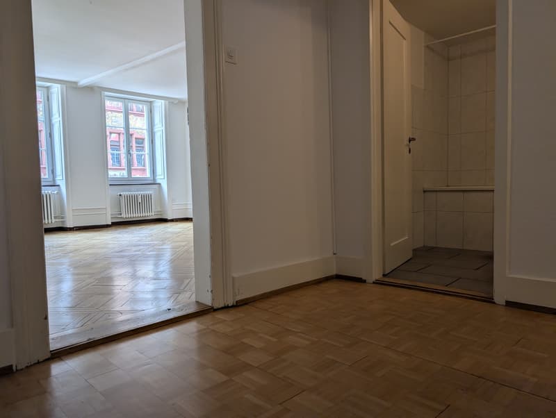 Schöne 2-Zimmerwohnung an zentraler Lage in Liestal (5)
