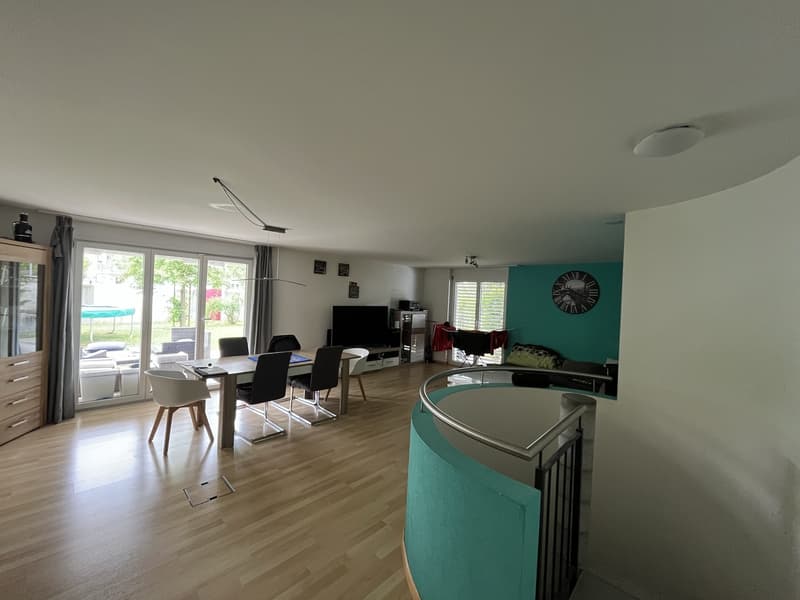 Charmante 4.5-Zimmer-Wohnung mit grossem Garten in Herznach alles inklusive! (1)