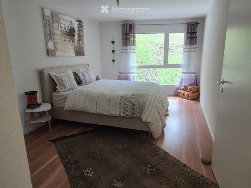 grand 3.5 pièces (110m2 + pièce bonus) - très grande terrasse et vue sur le Moléson (4)