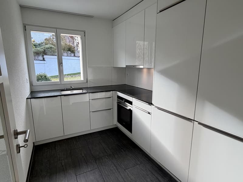 Ruhige, familienfreundliche 3.5-Zimmer-Wohnung in Adliswil inkl. Garage, Aussenparkplatz & Hobbyraum (ab 01.11.2026) (9)