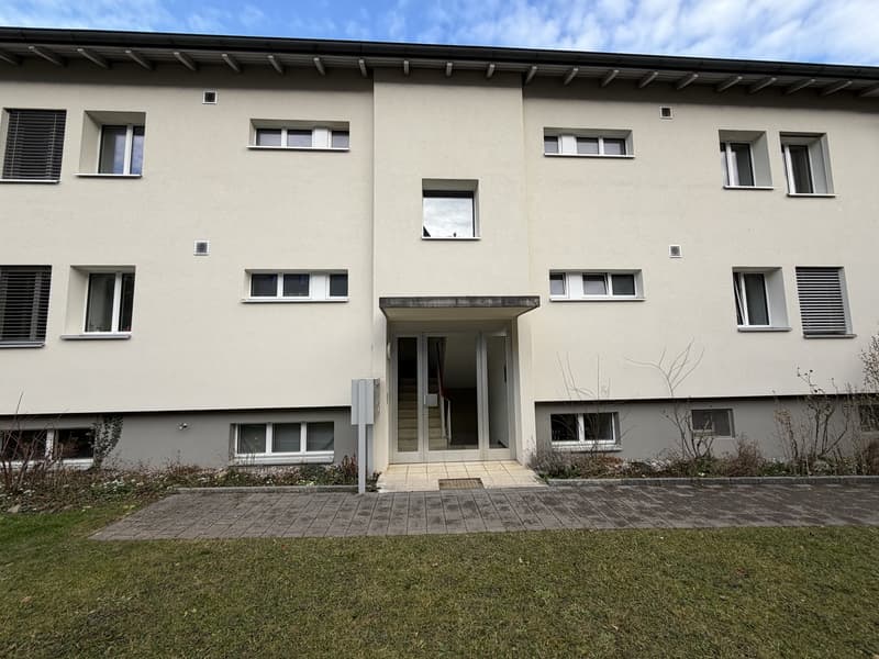 Ruhige, familienfreundliche 3.5-Zimmer-Wohnung in Adliswil inkl. Garage, Aussenparkplatz & Hobbyraum (ab 01.11.2026) (5)
