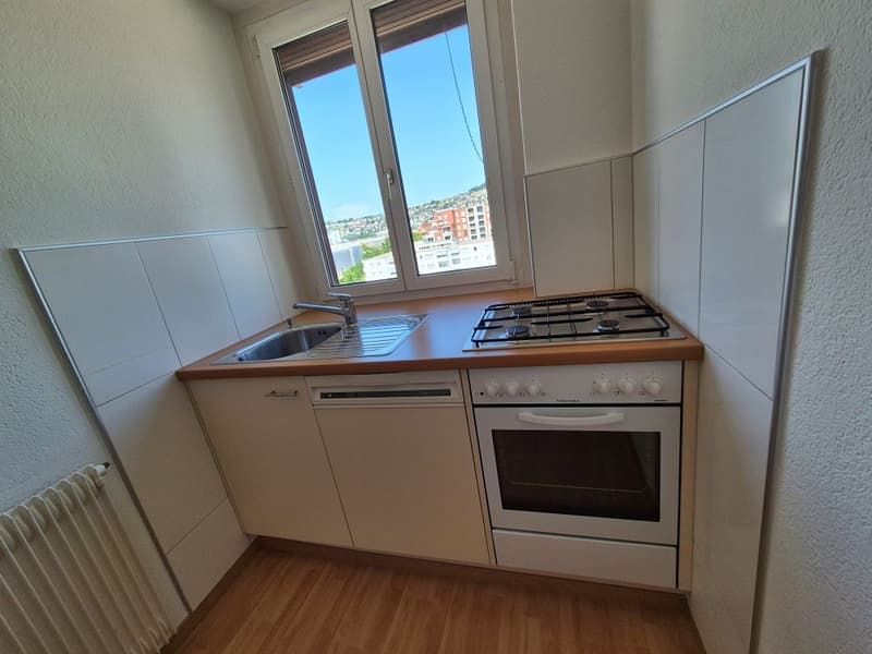 Ladys only! Neu renoviertes Zimmer in einer Damen WG (5)