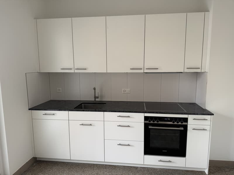 Komplett neu sanierte 4.5 Zimmerwohnung an bester Lage in Wabern (11)