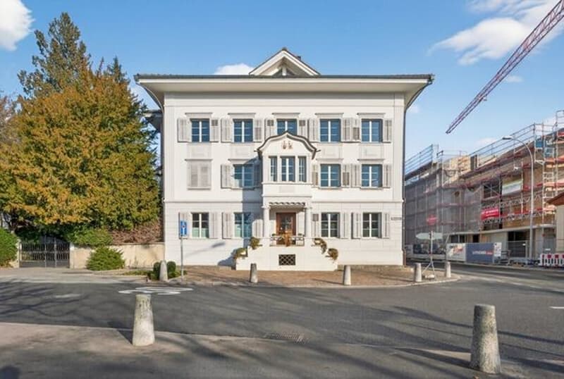 Praxis- oder Bürofläche im historischen Doktorhaus am Münsterplatz (1)