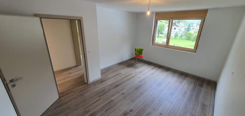 Grosszügige 5.5-Zimmer-Wohnung mit 178 m2, Garage und E-Ladestation (6)