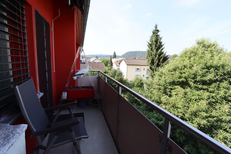 EXKLUSIVE 2.5 ZIMMERWOHNUNG IN ZOFINGEN (9)