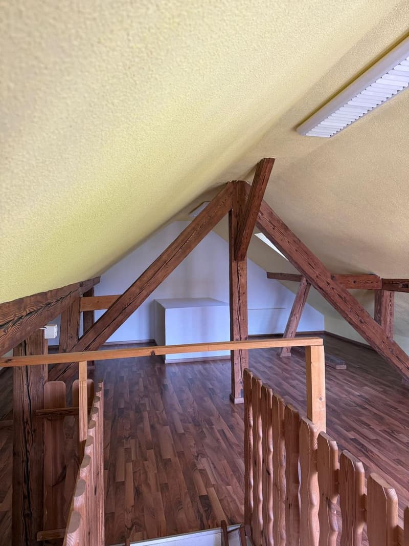 Attraktive 3.5-Zimmer-Maisonettewohnung in Schöftland (6)