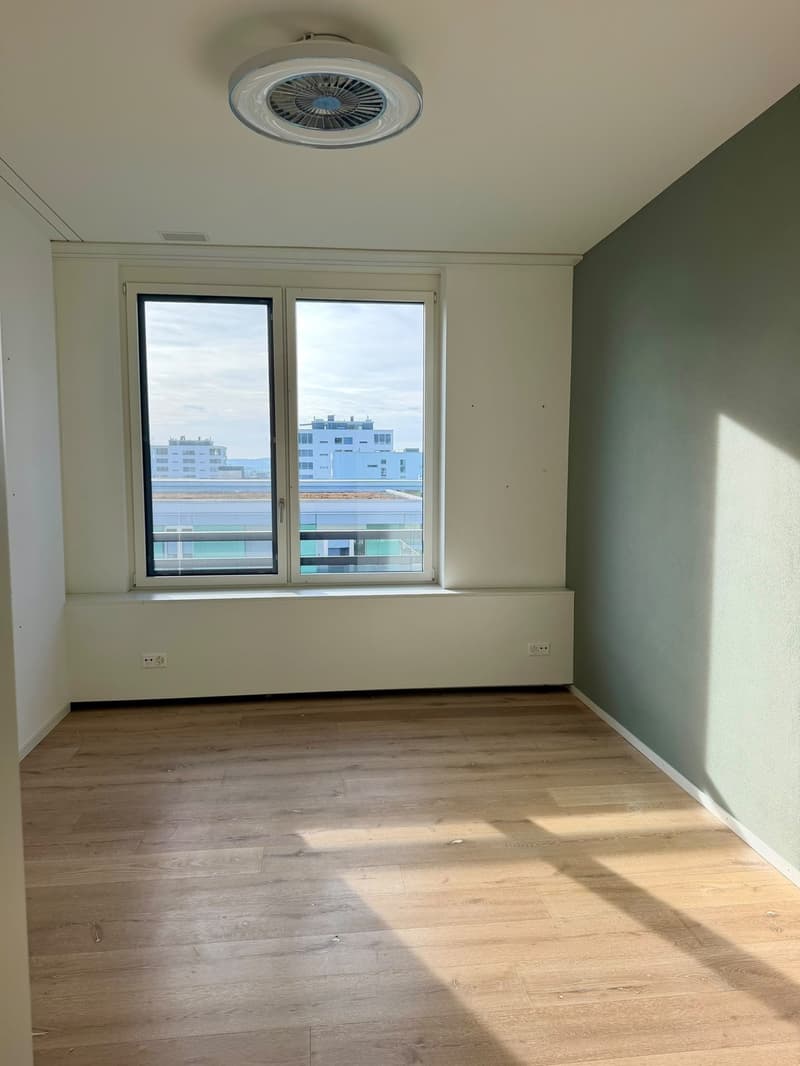 Stunning 3.5-Room Apartment in Zug  Available Immediately (10)
