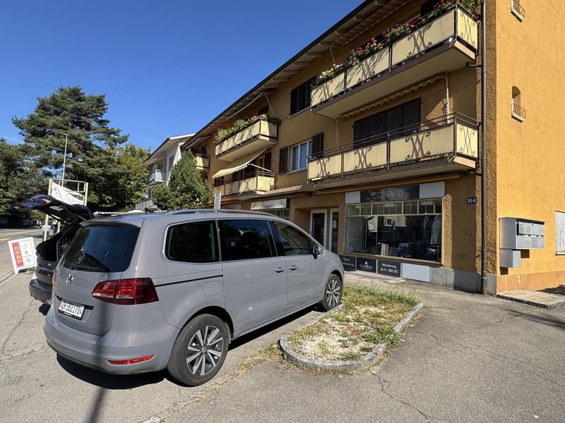 Attraktiver Showroom/ Laden in Oberengstringen - 94.5m2 auf 2 Ebenen (7)