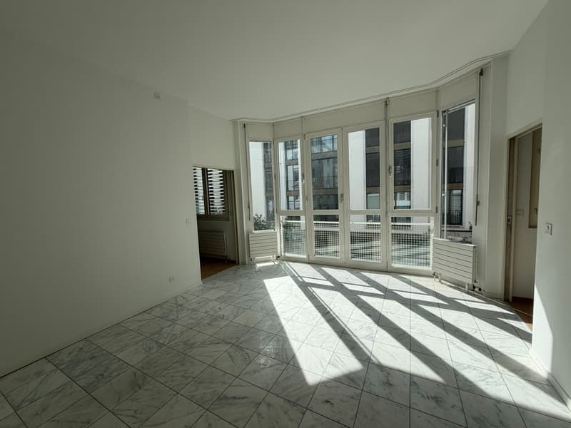 Stilvolles Wohnen im charmanten Altbau modern ausgebaut und lichtdurchflutet (3)