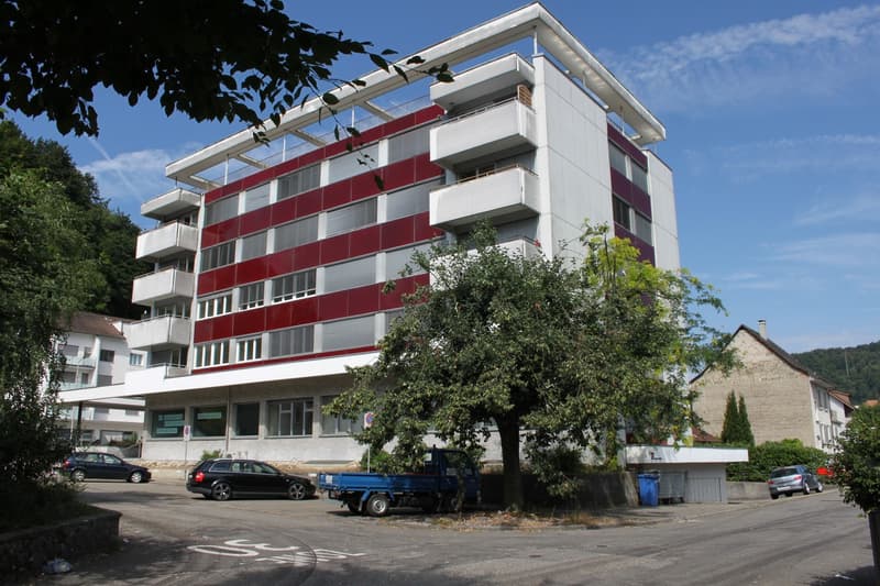 Helle renovierte 4,5 ZiWhg, nahe Zentrum und Kantonspital (2)