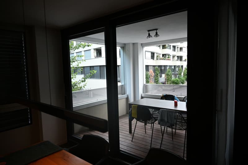 Urbaner Komfort mit Loggia - im Wohnprojekt Edensieben bei Sihlcity (4)