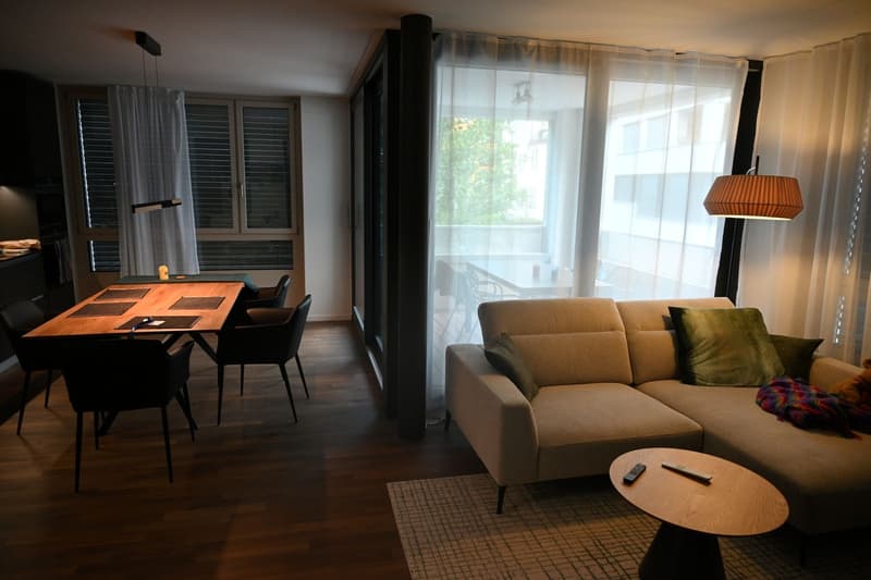 Urbaner Komfort mit Loggia - im Wohnprojekt Edensieben bei Sihlcity (1)