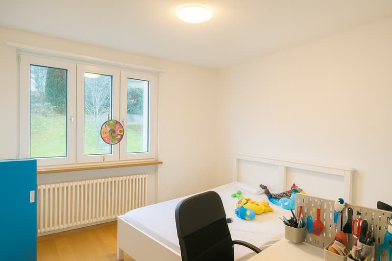 Charmante 4-Zimmer-Wohnung mit Balkon in ruhiger Lage von Adliswil (6)