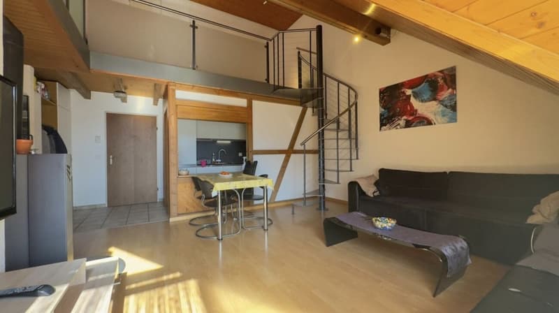 Charmante 3.5-Zimmer-Maisonettewohnung (1)