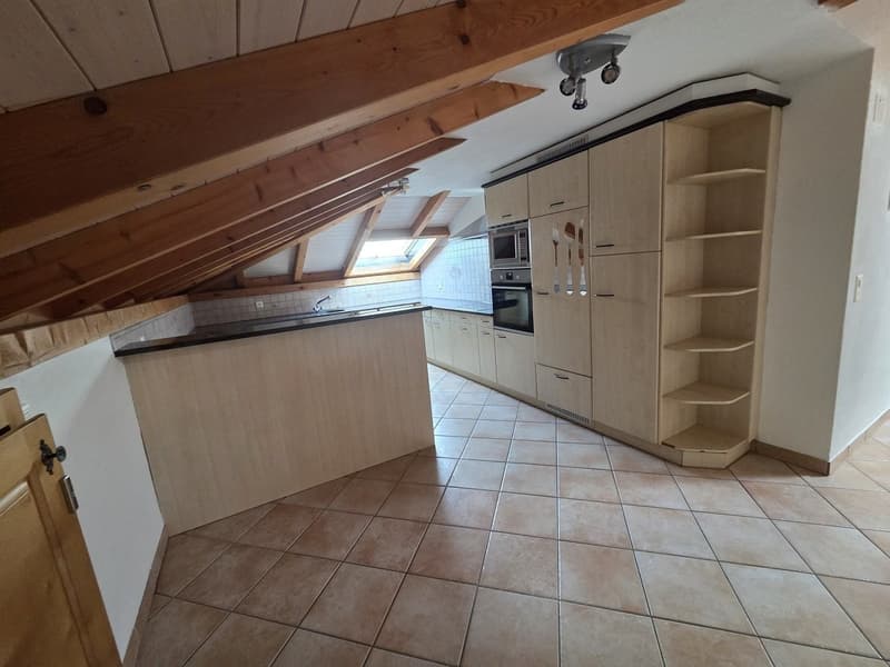 À LOUER  Charmant 3.5 pièces à La Tour-de-Trême (2)
