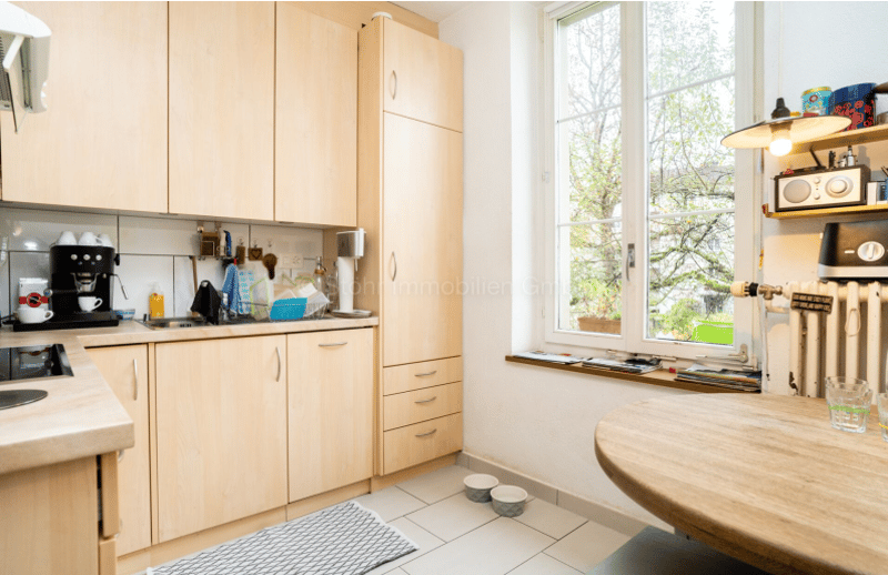 ZWISCHEN-Vermietung einer charmanten 4-Zi Whg. mit grossem Mansardenzimmer (6)