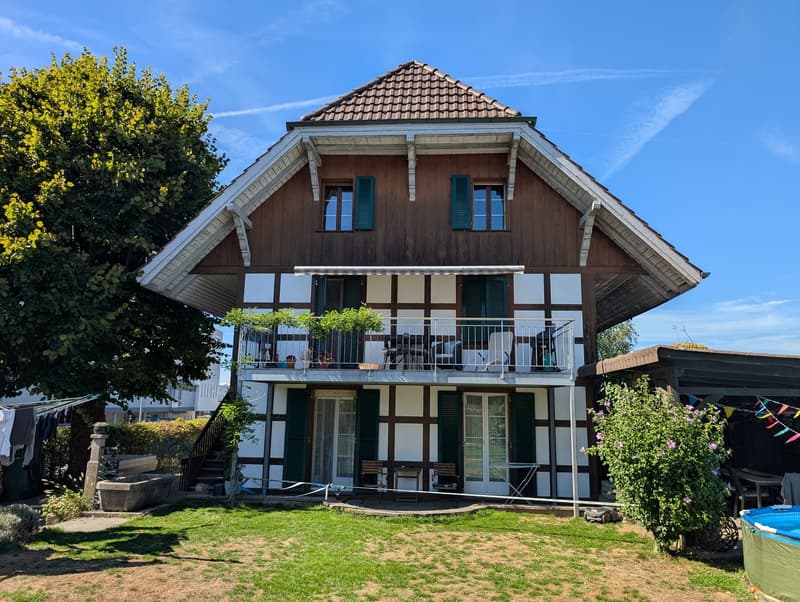 3.5 Zimmer-Wohnung in schönem Riegelhaus in Münchenbuchsee (2)