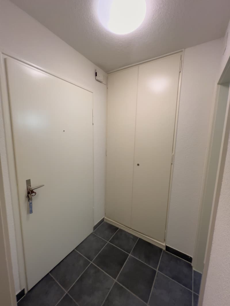 Wir suchen neue Mieter! Finding a new tenant! (2)