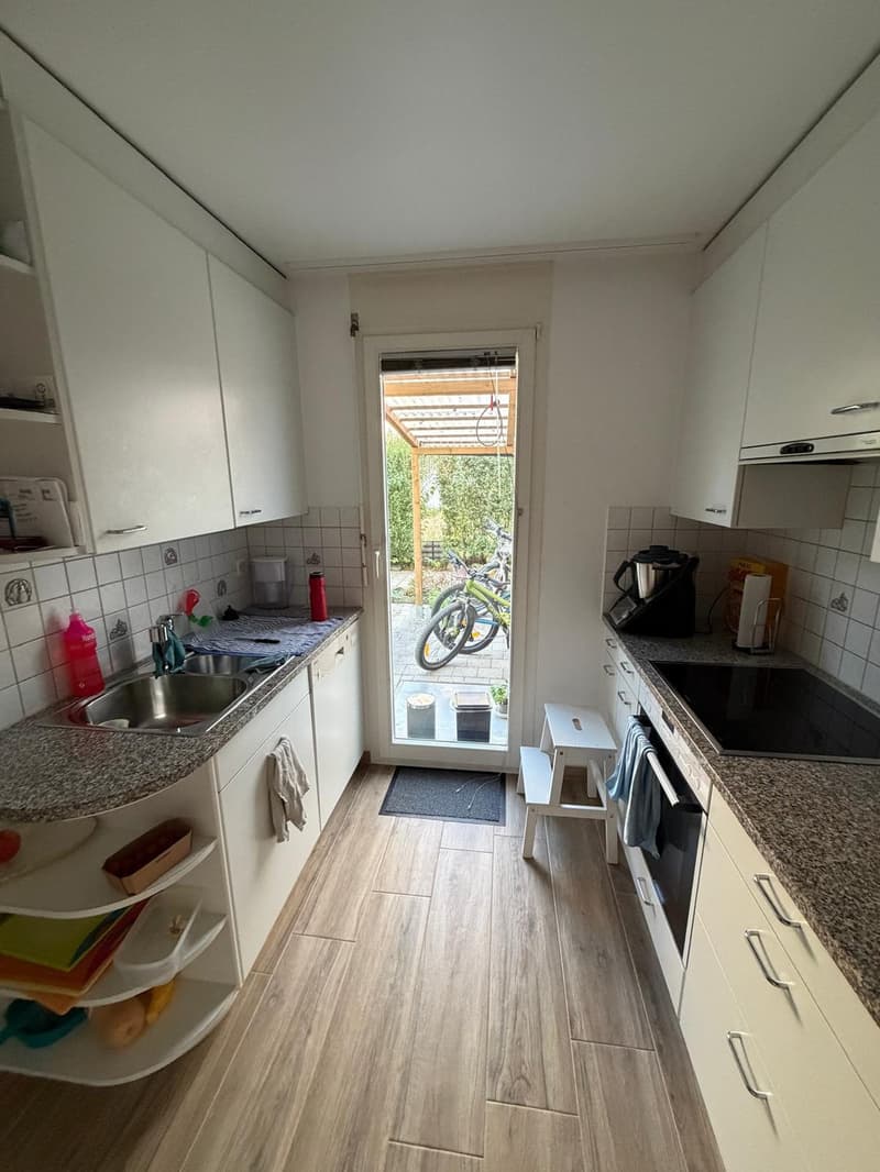 Familienfreundliches 5.5-Zimmer-Reihenhaus mit Garten und Doppelparkplatz (3)