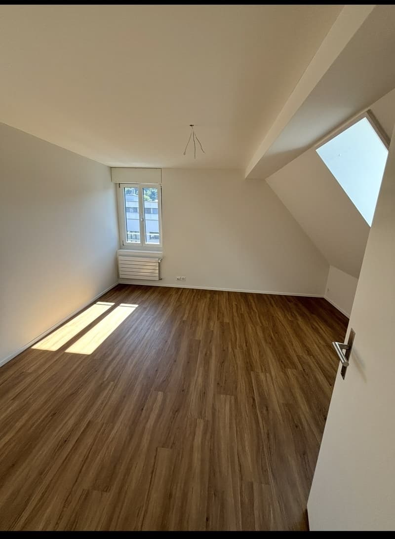 Dachgeschosswohnung im Maisonette-Stil (6)